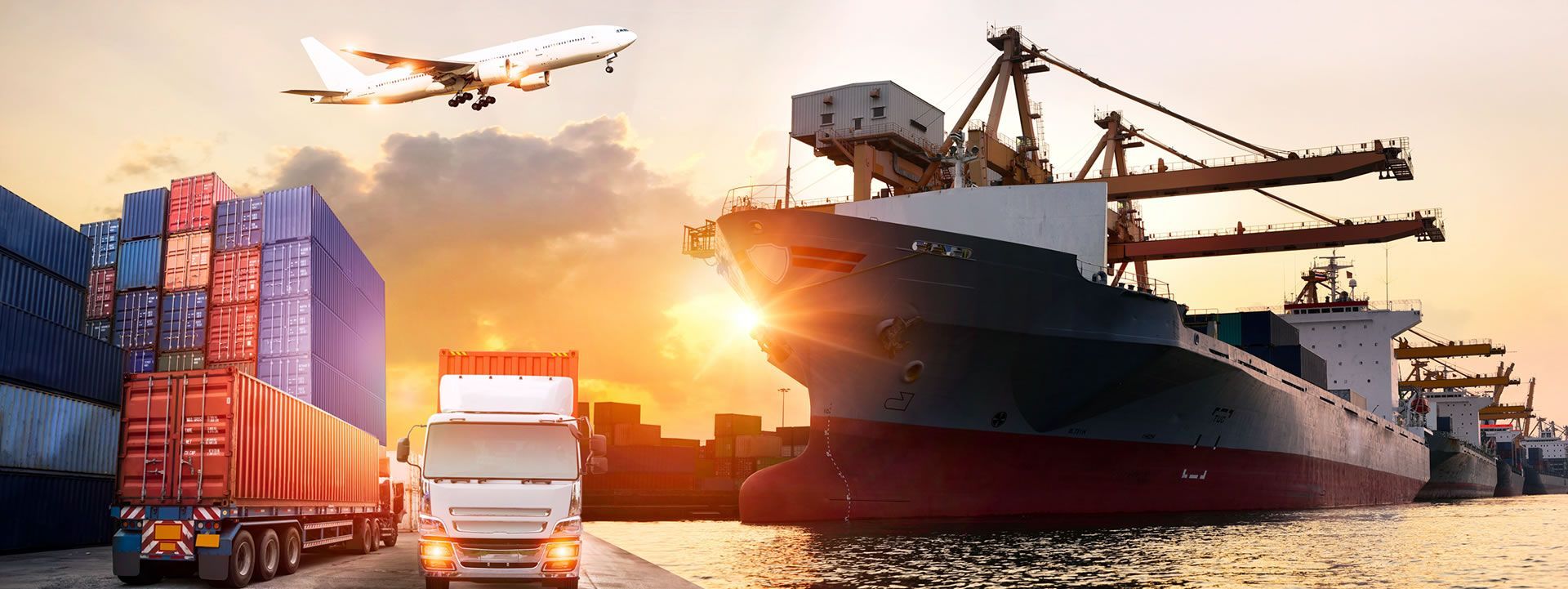 Nationwide shipping company providing domestic and international shipping services with guaranteed flat-rate quotes