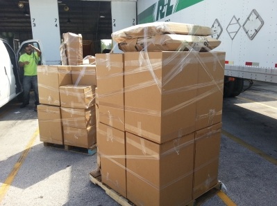 gallery/palletizing/packing_palletizing_to_shipping_company_to_ny_2_2206.jpg