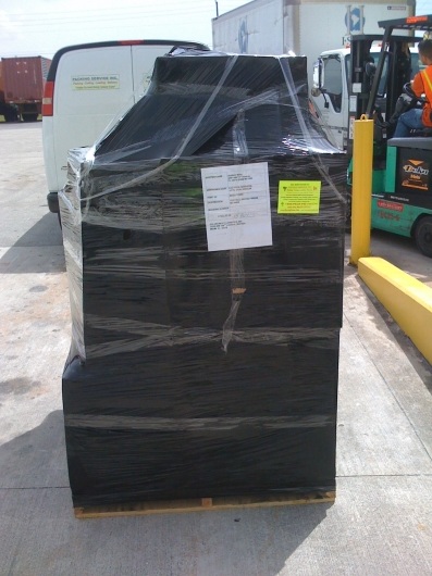 gallery/palletizing/shrink_wrap_palletizing_6_2536.jpg